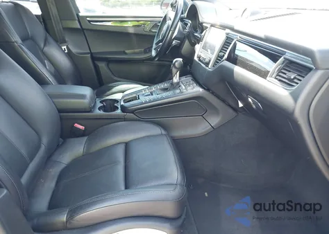 2018 Porsche Macan from USA, damaged, VIN WP1AA2A53JLB00969